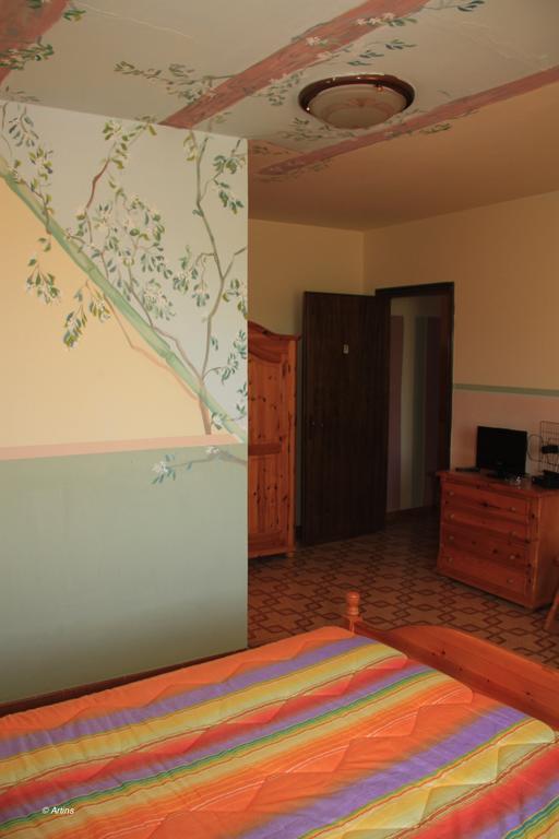 Agriturismo La Praduscella Fivizzano Habitación foto