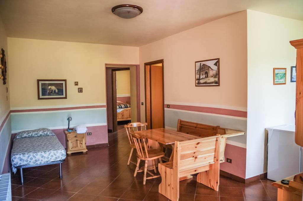 Agriturismo La Praduscella Fivizzano Exterior foto